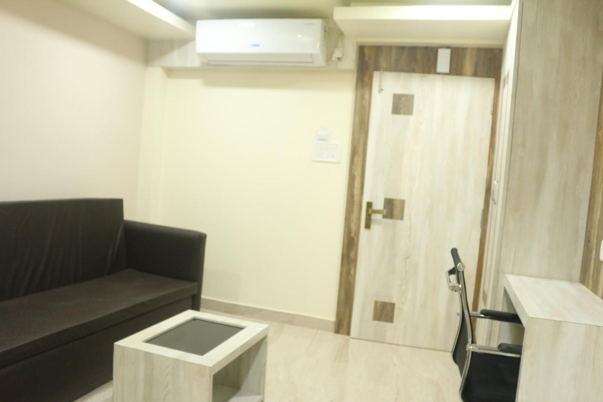 Hotel Himalaya Agartala Esterno foto